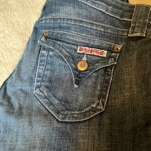 HUDSON WOMEN'S (KNEE CUFFED) BERMUDA SHORTS SIZE 27